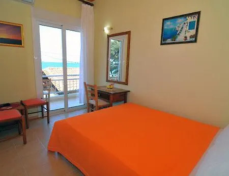 Sikoudis Gorgona Beach Skala Rachoni  Exterior photo