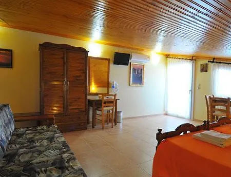 Sikoudis Gorgona Beach Skala Rachoni  Exterior photo